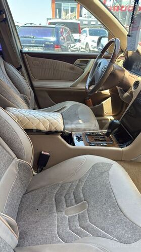 Mercedes E 240 1999, 250,000 km - 2.4 l - Bakı