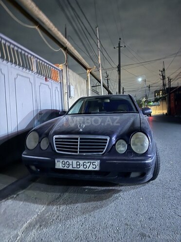 Mercedes E 240 1999, 250,000 km - 2.4 l - Bakı