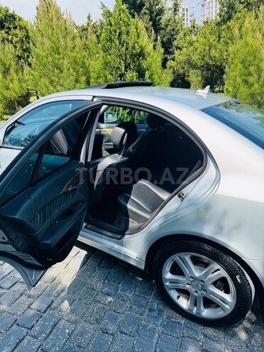 Mercedes E 220 d 2007, 374,000 km - 2.2 l - Bakı