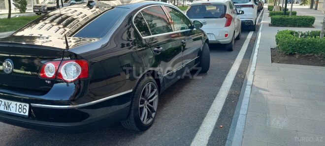 Volkswagen Passat 2009, 286,000 km - 1.8 l - Bakı