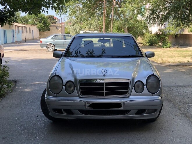 Mercedes E 230 1996, 234,079 km - 2.3 l - Sumqayıt