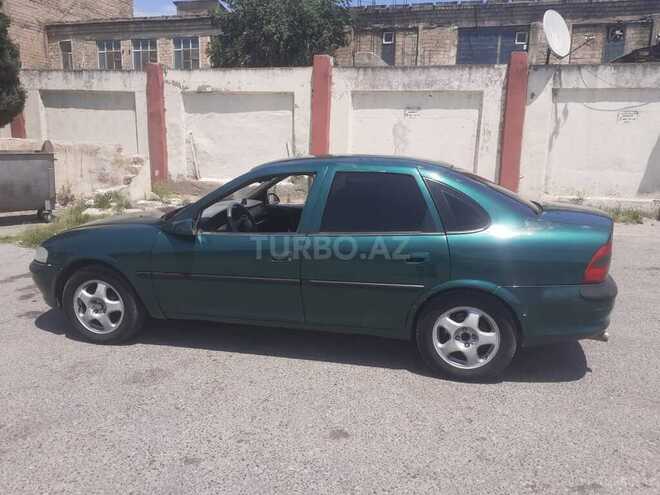 Opel Vectra-3