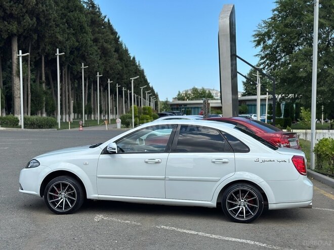 Daewoo Gentra 2014, 270,512 km - 1.5 l - Masallı