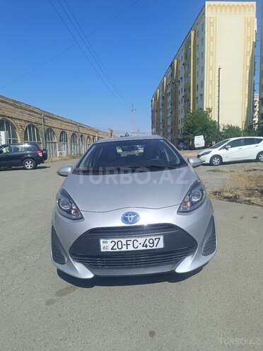 Toyota Aqua 2019, 110,000 km - 1.5 l - Gəncə