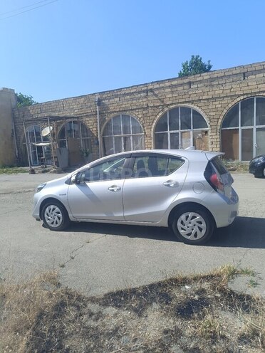 Toyota Aqua 2019, 110,000 km - 1.5 l - Gəncə