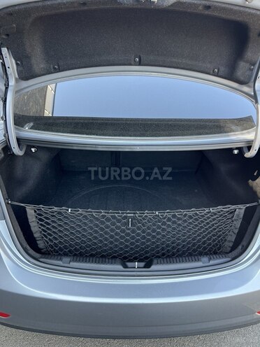 Hyundai Elantra 2015, 180,247 km - 1.8 l - Bakı