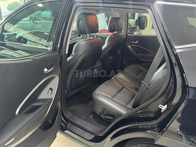 Hyundai Santa Fe-6
