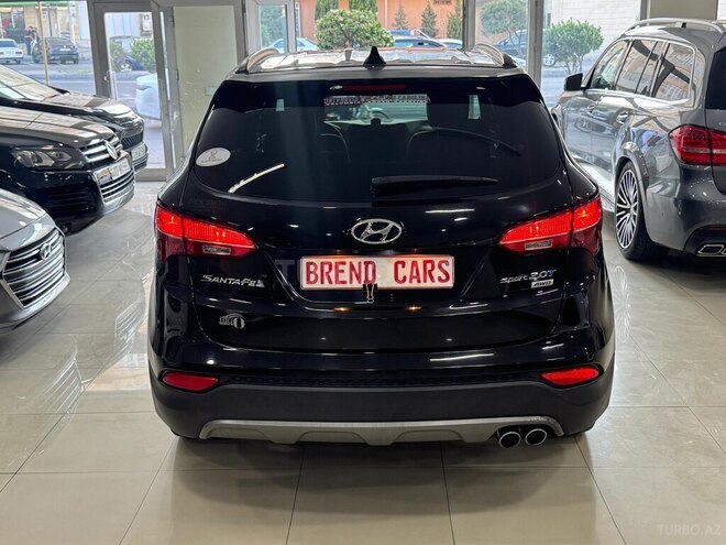 Hyundai Santa Fe-22