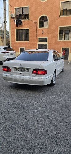 Mercedes E 220 d 2000, 375,000 km - 2.0 л - Bakı