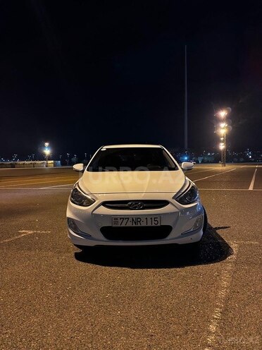 Hyundai Accent 2015, 350,000 km - 1.6 l - Bakı