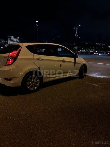 Hyundai Accent 2015, 350,000 km - 1.6 l - Bakı