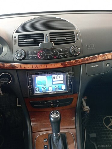 Mercedes E 240 2002, 142,000 km - 2.6 l - Bərdə