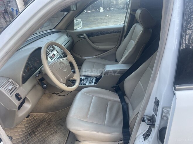 Mercedes C 230 1997, 300,000 km - 2.3 l - Bakı