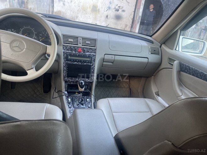 Mercedes C 230 1997, 300,000 km - 2.3 l - Bakı