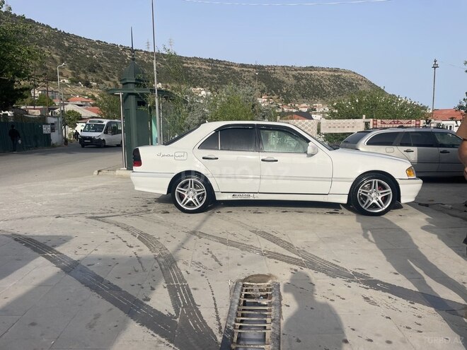 Mercedes C 230 1997, 300,000 km - 2.3 l - Bakı