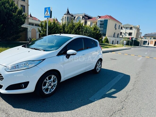 Ford Fiesta 2013, 79,000 km - 1.6 l - Bakı
