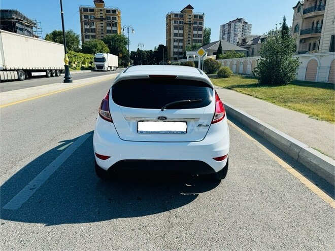 Ford Fiesta 2013, 79,000 km - 1.6 l - Bakı