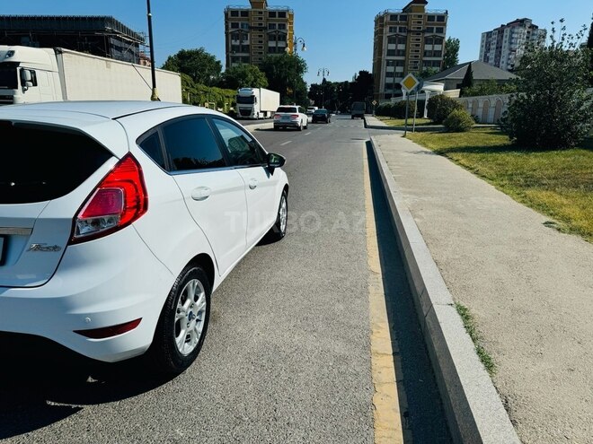 Ford Fiesta 2013, 79,000 km - 1.6 l - Bakı