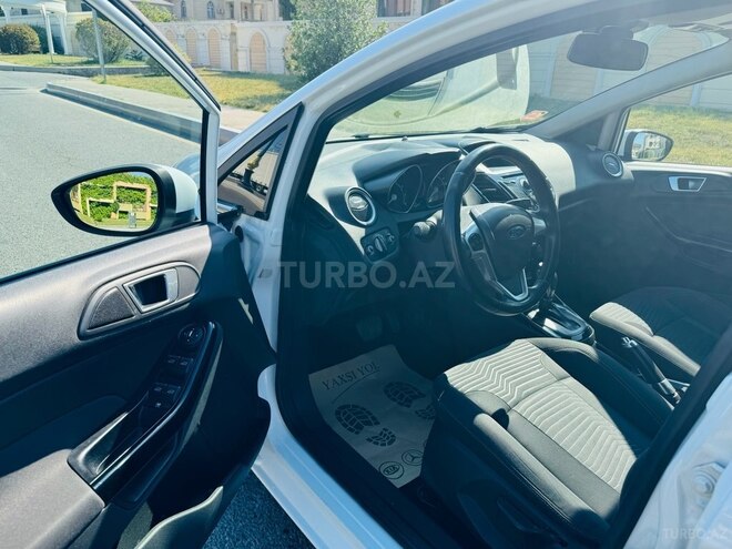 Ford Fiesta 2013, 79,000 km - 1.6 l - Bakı