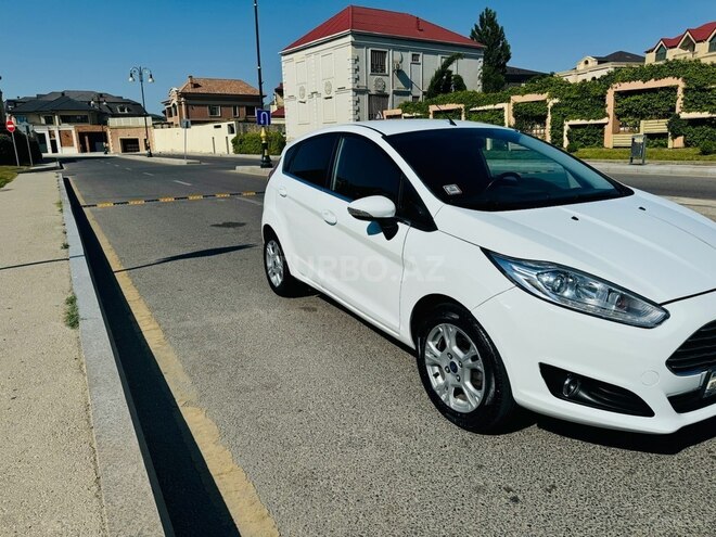 Ford Fiesta 2013, 79,000 km - 1.6 l - Bakı