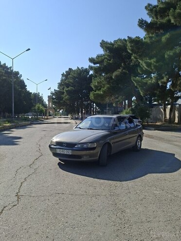 Opel Vectra 1996, 315,000 km - 1.8 l - Bakı