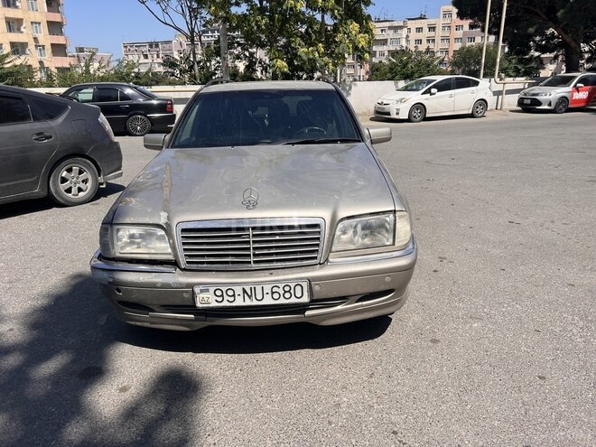 Mercedes C 220 d 1999, 826,657 km - 2.2 л - Bakı