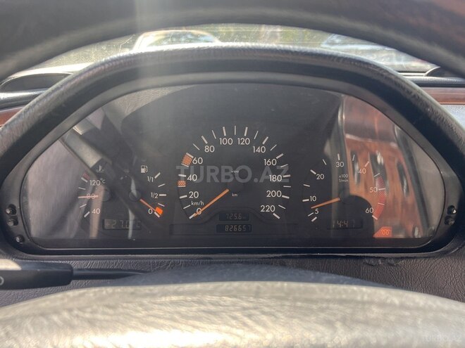 Mercedes C 220 d 1999, 826,657 km - 2.2 л - Bakı