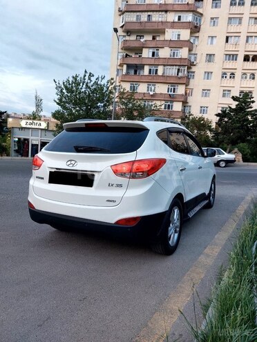 Hyundai ix35 2010, 198,000 km - 2.0 л - Bakı