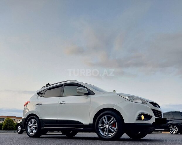 Hyundai ix35 2010, 198,000 km - 2.0 л - Bakı