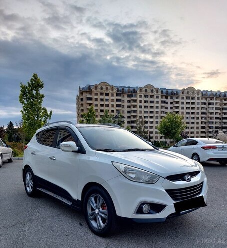 Hyundai ix35 2010, 198,000 km - 2.0 л - Bakı