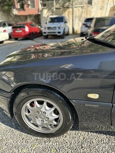 Mercedes C 220 d 2010, 400,000 km - 2.2 l - Bakı