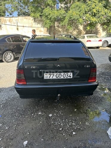 Mercedes C 220 d 2010, 400,000 km - 2.2 l - Bakı