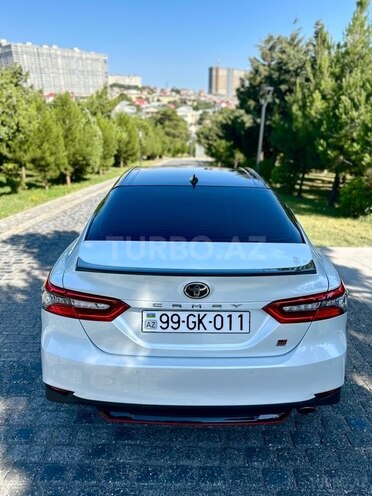 Toyota Camry 2022, 42,300 km - 2.5 l - Bakı