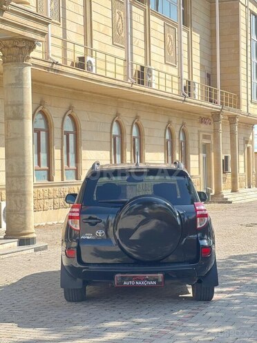 Toyota RAV4 2009, 295,000 km - 2.0 л - Naxçıvan