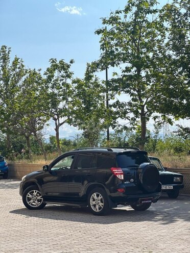 Toyota RAV4 2009, 295,000 km - 2.0 л - Naxçıvan
