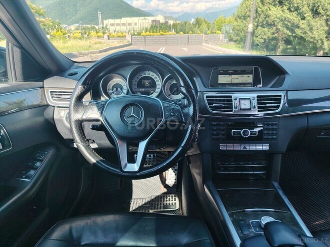 Mercedes E 220 d 2014, 15,000 km - 2.2 l - Qax