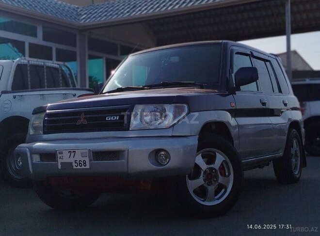 Mitsubishi Pajero io 2000, 326,000 km - 2.0 l - Ağsu