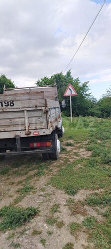 GAZ 330200 2002, 571,000 km - 2.5 l - Qusar