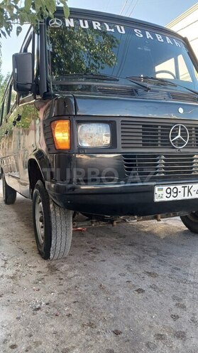 Mercedes 208 D 1994, 111,111 km - 2.3 л - Bakı
