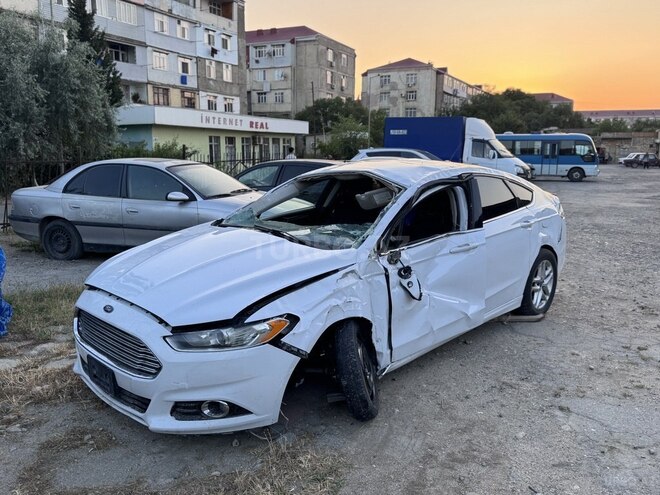 Ford Fusion (North America) 2013, 198,000 km - 1.5 l - Sumqayıt