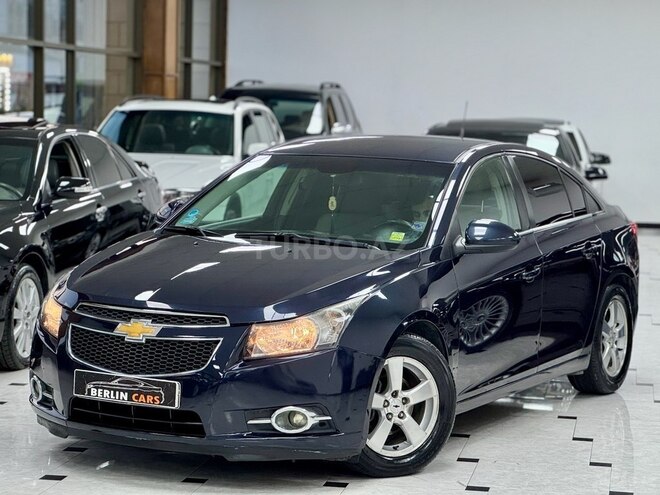Chevrolet Cruze-1