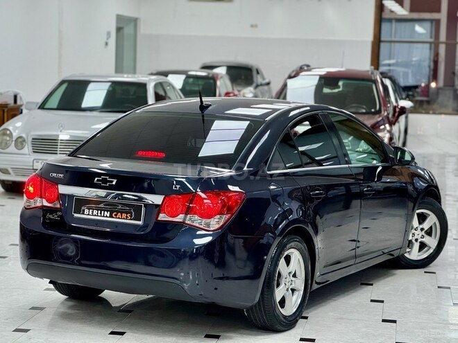 Chevrolet Cruze-7