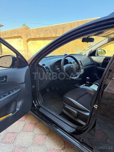 Hyundai i30 2011, 220,735 km - 1.6 л - Astara