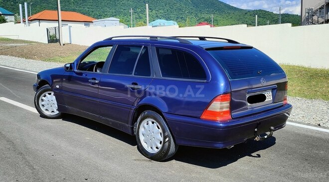 Mercedes C 180-13