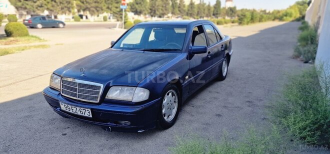 Mercedes C 180-4