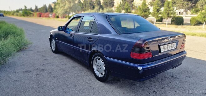 Mercedes C 180-6