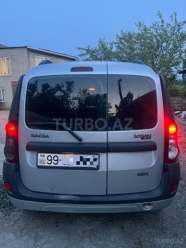 Dacia Logan 2008, 276,602 km - 1.5 l - Quba