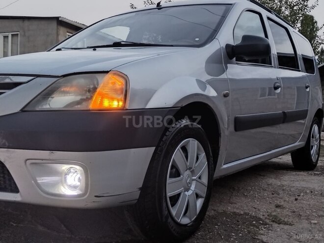 Dacia Logan 2008, 276,602 km - 1.5 l - Quba