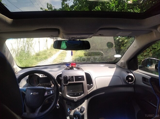 Chevrolet Aveo 2013, 330,811 km - 1.4 l - Ağcabədi