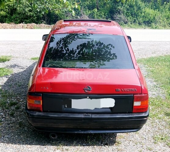 Opel Vectra 1991, 122,000 km - 1.6 л - Mingəçevir